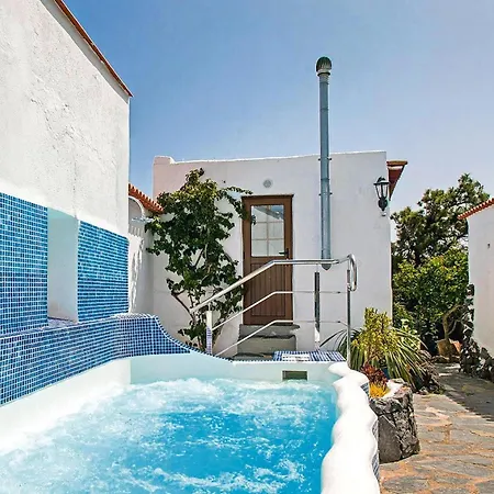 La Hoya, El Tanque, Cleaning Included Apartment *