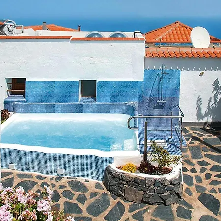 La Hoya, El Tanque, Cleaning Included Apartment Las Cruces (Canary)
